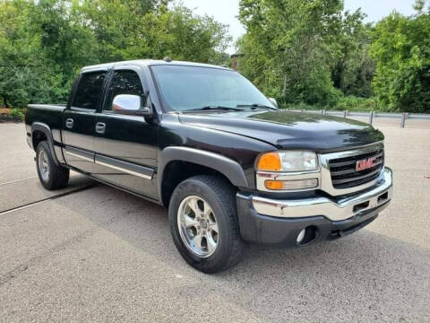 2006 GMC Sierra 1500 for sale at DiamondDealz in Norristown PA