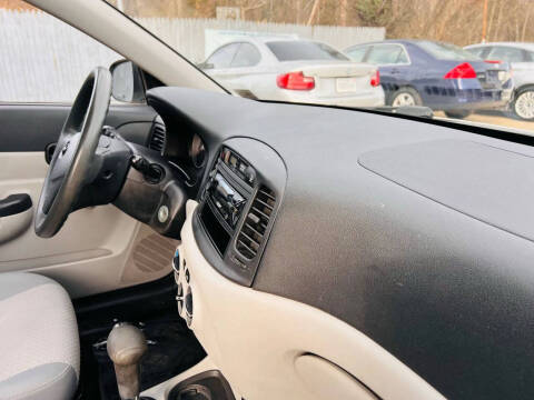 2010 Hyundai Accent GS