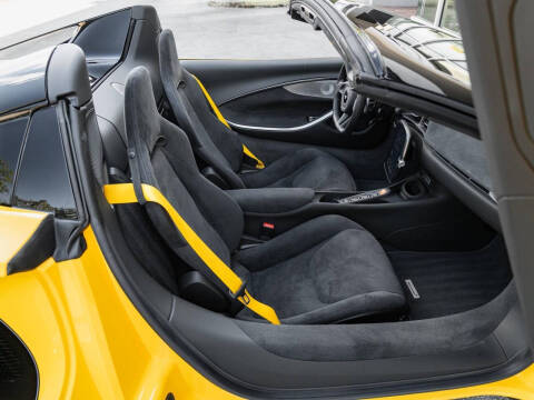 2025 McLaren Artura Spider