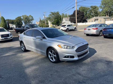2016 Ford Fusion SE