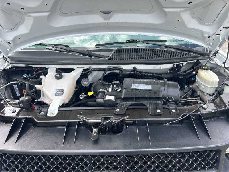2017 Chevrolet Express 2500