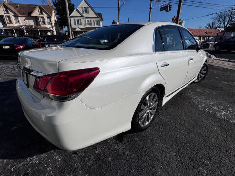 2011 Toyota Avalon Limited