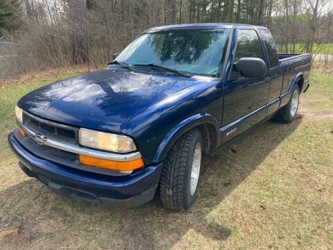 2001 Chevrolet S-10 for sale at Expressway Auto Auction in Howard City MI
