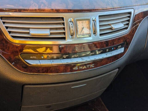 2010 Mercedes-Benz S-Class S 550 4MATIC