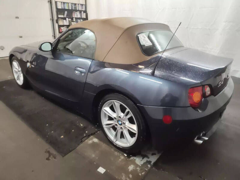2003 BMW Z4 3.0i