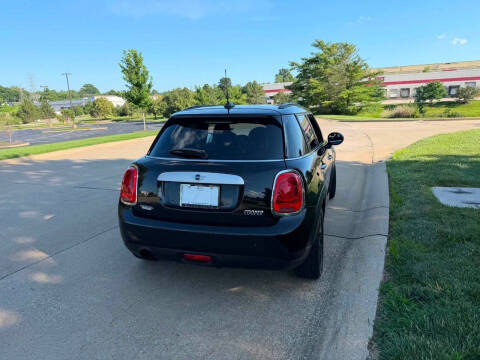 2015 MINI Hardtop 4 Door Cooper
