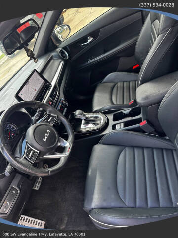 2022 Kia Forte GT Line