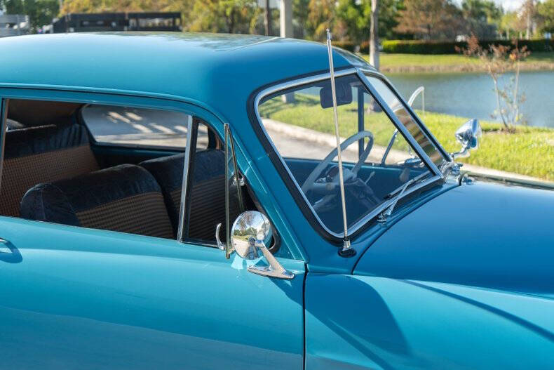 1951 Kaiser Henry-J Coupe