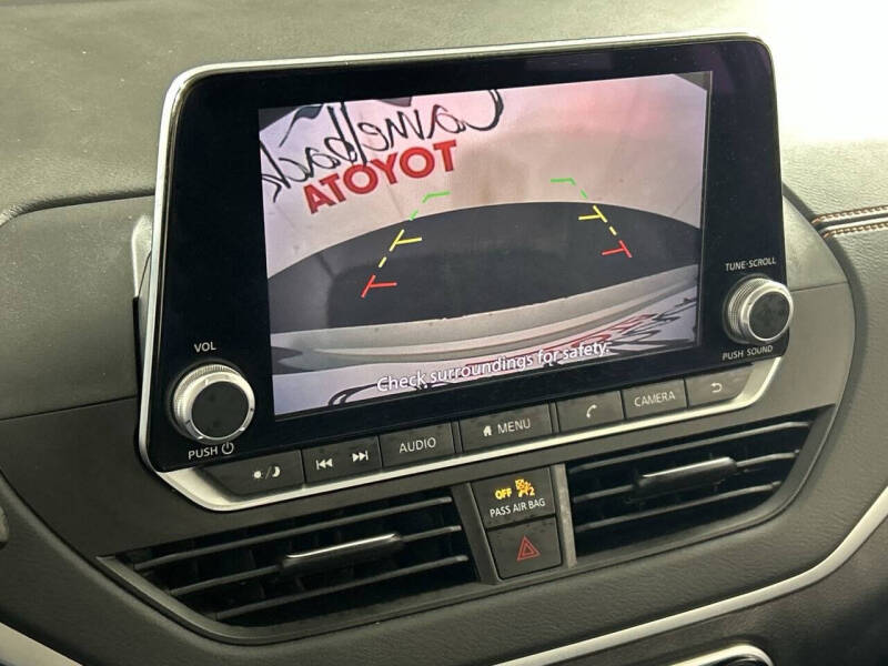 2021 Nissan Altima 2.5 SR