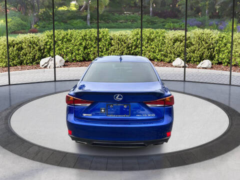 2019 Lexus IS 300