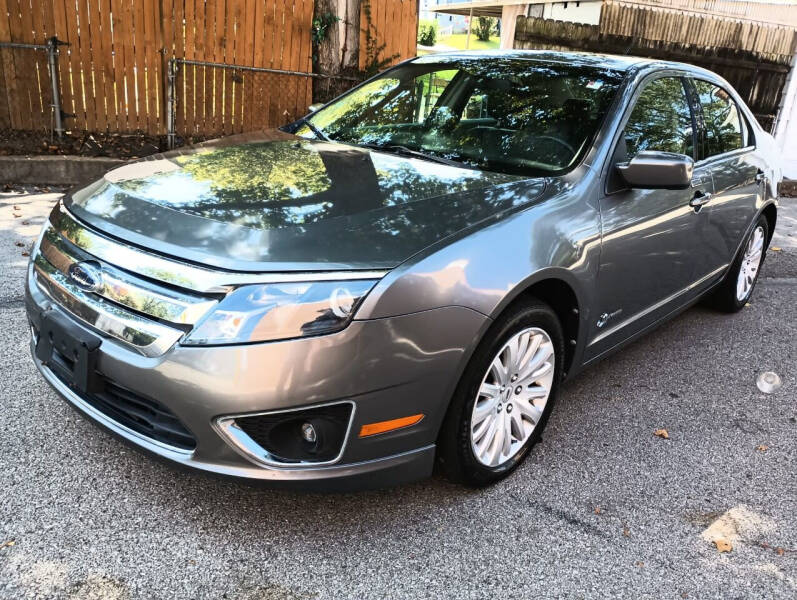 2010 Ford Fusion Hybrid for sale at Auto Nova in Saint Louis MO