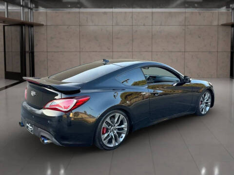 2016 Hyundai Genesis Coupe