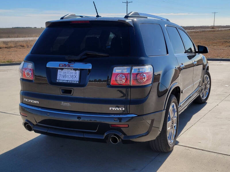 2012 GMC Acadia Denali photo 4