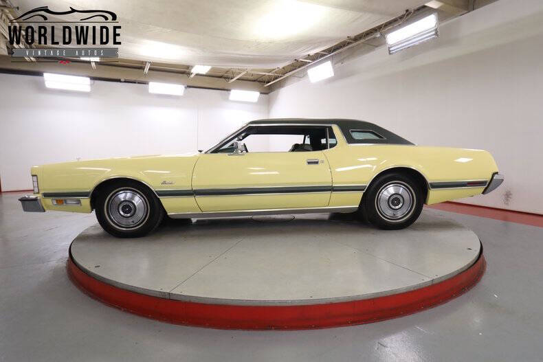 1973 Ford Thunderbird