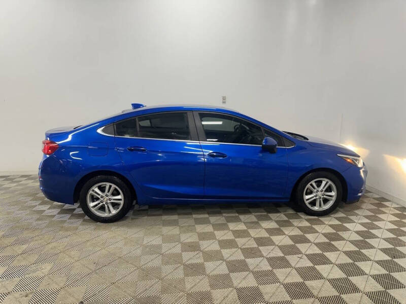 2016 Chevrolet Cruze LT Auto