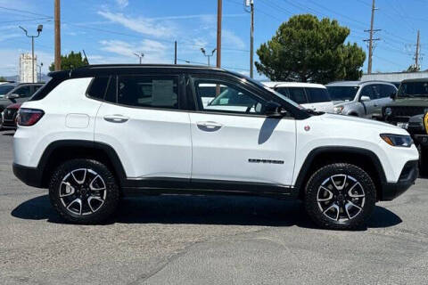 2025 Jeep Compass Trailhawk