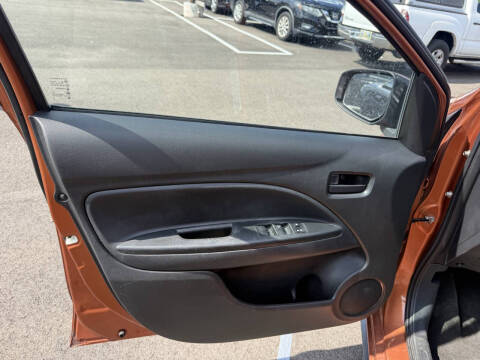 2020 Mitsubishi Mirage ES