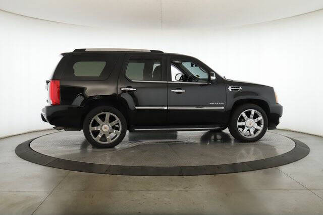 2013 Cadillac Escalade Luxury