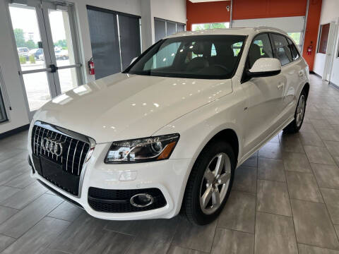 2011 Audi Q5 3.2 quattro Premium Plus