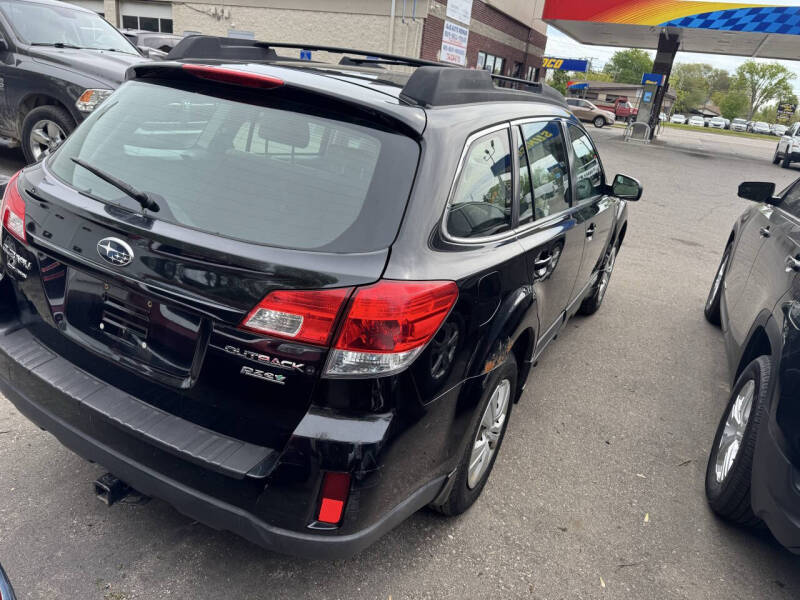 2011 Subaru Outback 2.5i
