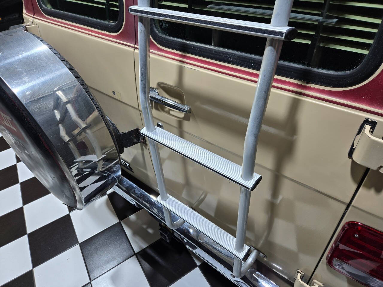 1988 Chevrolet Chevy Van 41