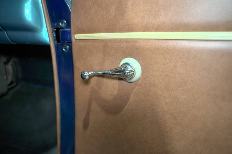 1941 Ford Super Deluxe