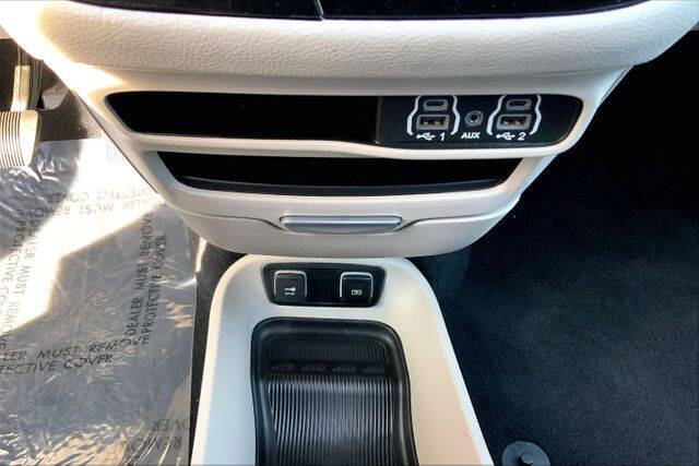 2021 Chrysler Pacifica Hybrid Touring L