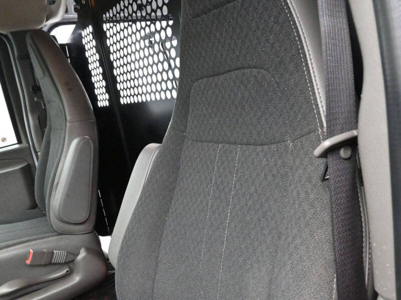 2024 GMC Savana 2500