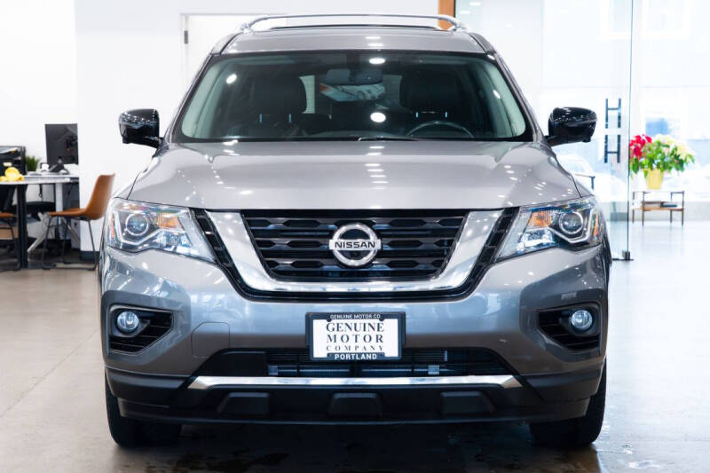 2017 Nissan Pathfinder Platinum