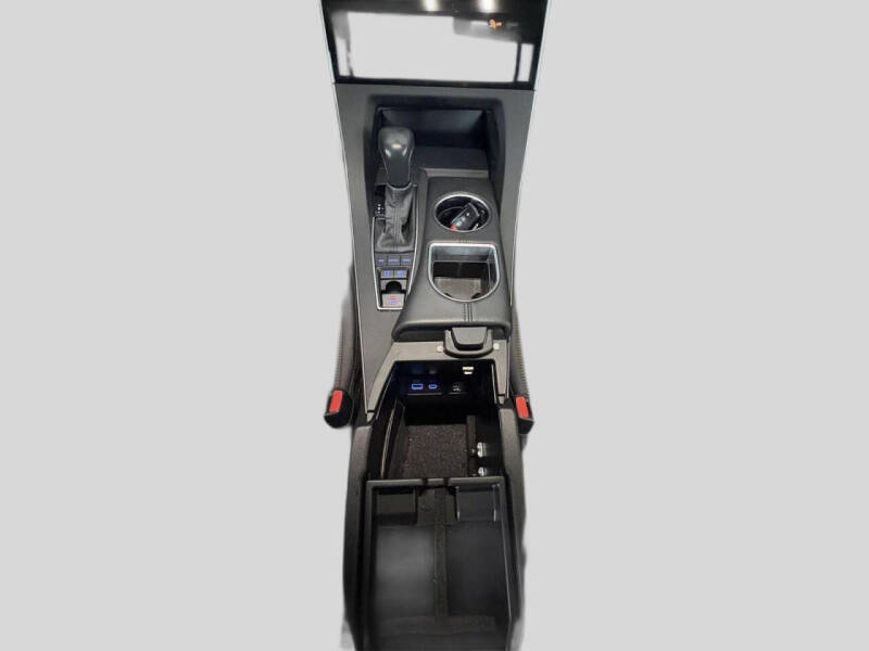 2022 Toyota Avalon Hybrid XSE Nightshade