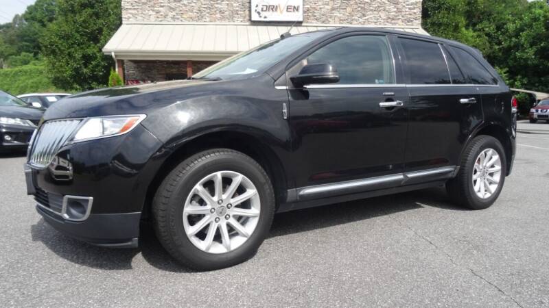 2013 Lincoln MKX for sale at Driven Pre-Owned in Lenoir NC