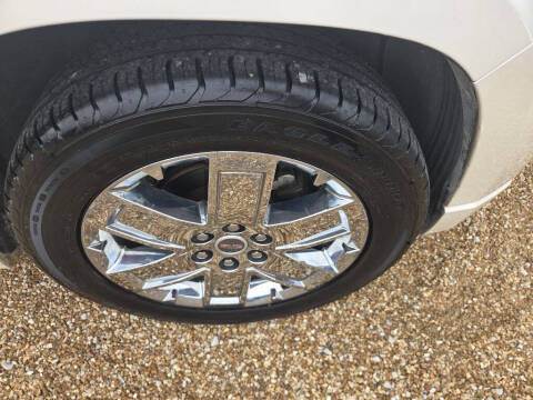 2013 GMC Acadia Denali