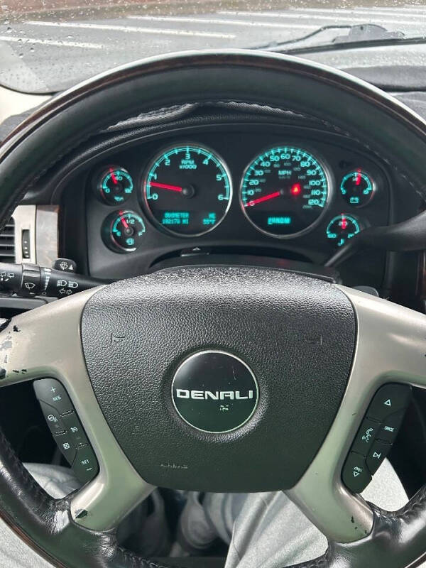 2010 GMC Yukon Denali