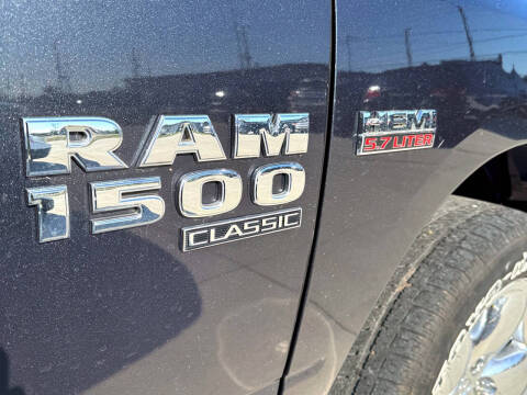 2019 RAM 1500 Classic