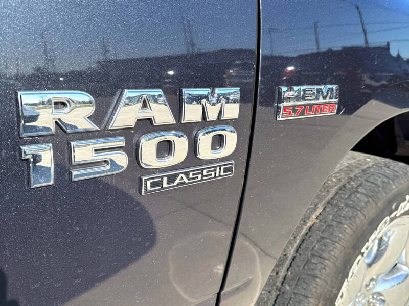 2019 RAM 1500 Classic