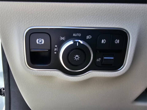 2025 Mercedes-Benz GLB GLB 250