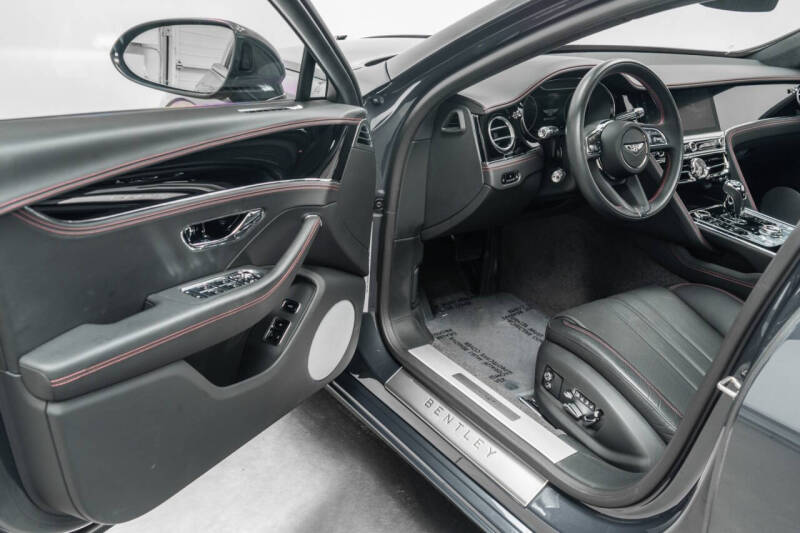 2024 Bentley Flying Spur