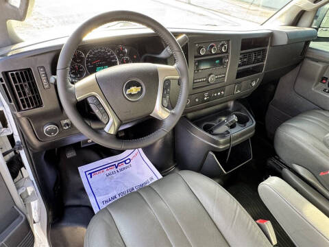 2021 Chevrolet Express 2500