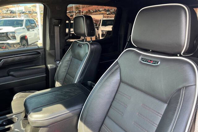 2024 GMC Sierra 1500 AT4X