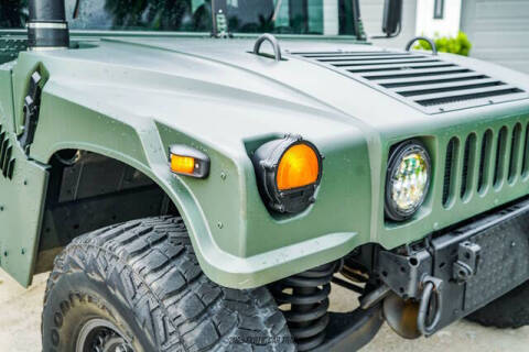 2001 AM General Hummer