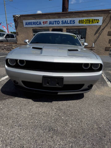 2021 Dodge Challenger SXT