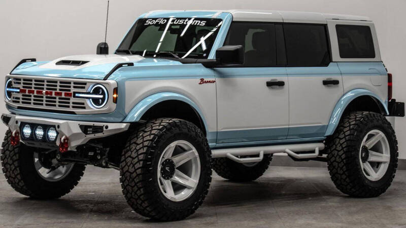 2025 Ford Bronco Outer Banks