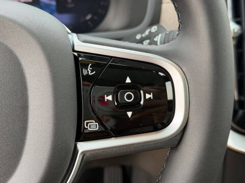 2026 Volvo XC90 B6 Plus 7P