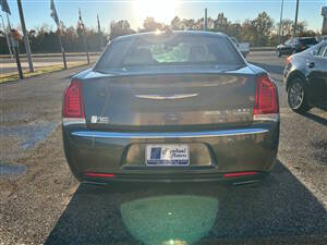 2017 Chrysler 300 Limited