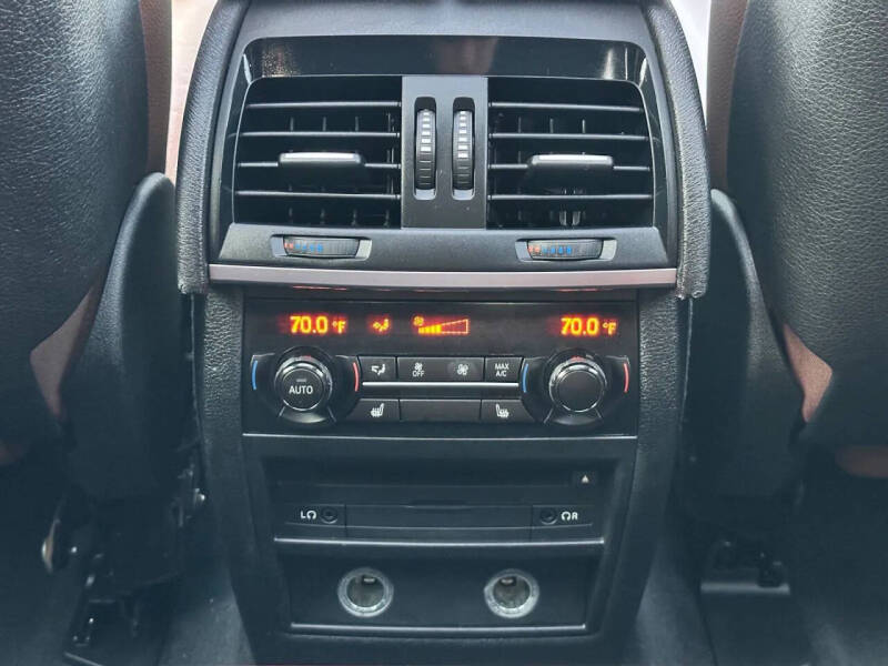 2015 BMW X5 xDrive50i