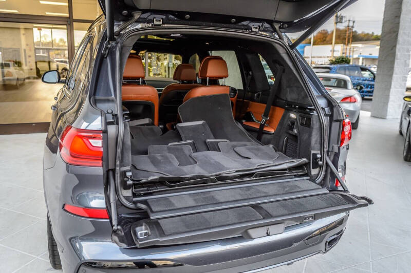 2022 BMW X7 xDrive40i