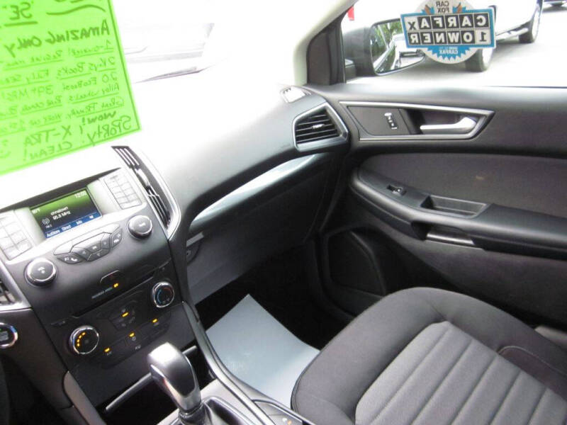 2018 Ford Edge SE