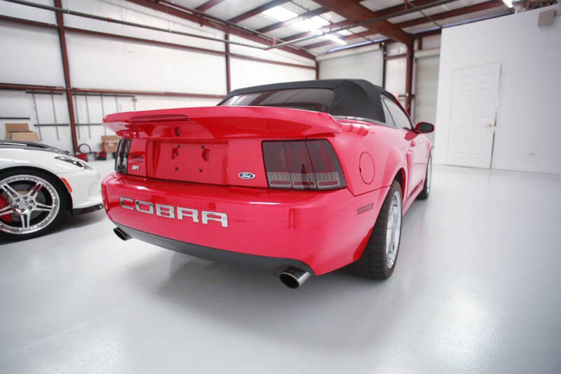 2004 Ford Mustang SVT Cobra