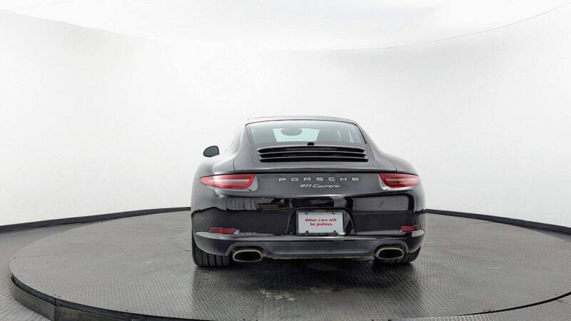 2014 Porsche 911 Carrera