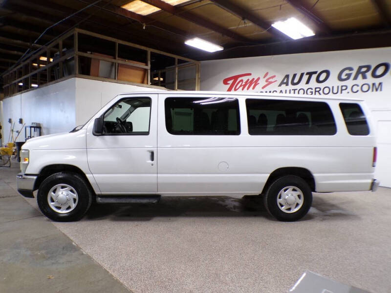 2011 Ford E-Series E-350 SD